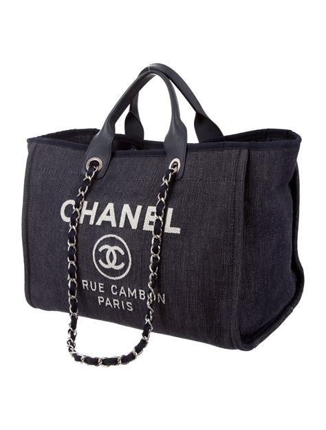 chanel deauville tote small